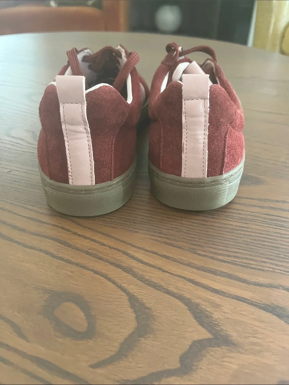 Cruza Burgundy Suede Sneakers Pink Trim Lace Up Retro Vibe Size 39 US 8.5